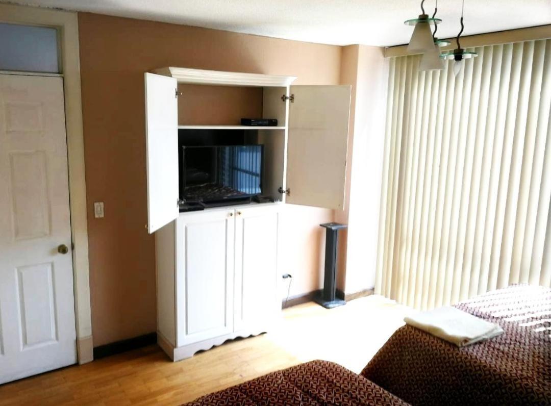 Apartamento 505 Cortijo Reforma Zona 9 グアテマラシティ エクステリア 写真