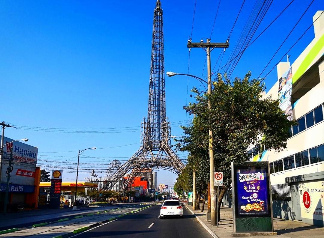 Apartamento 505 Cortijo Reforma Zona 9 グアテマラシティ エクステリア 写真